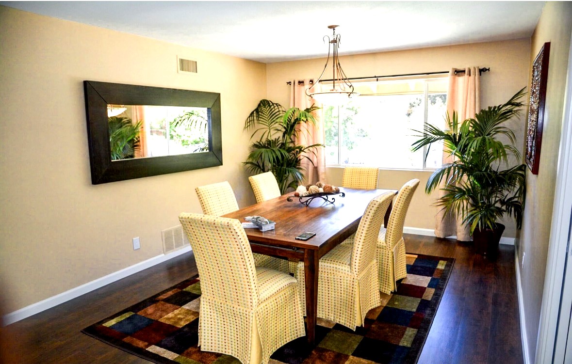 Dining area at LEAD Recovery